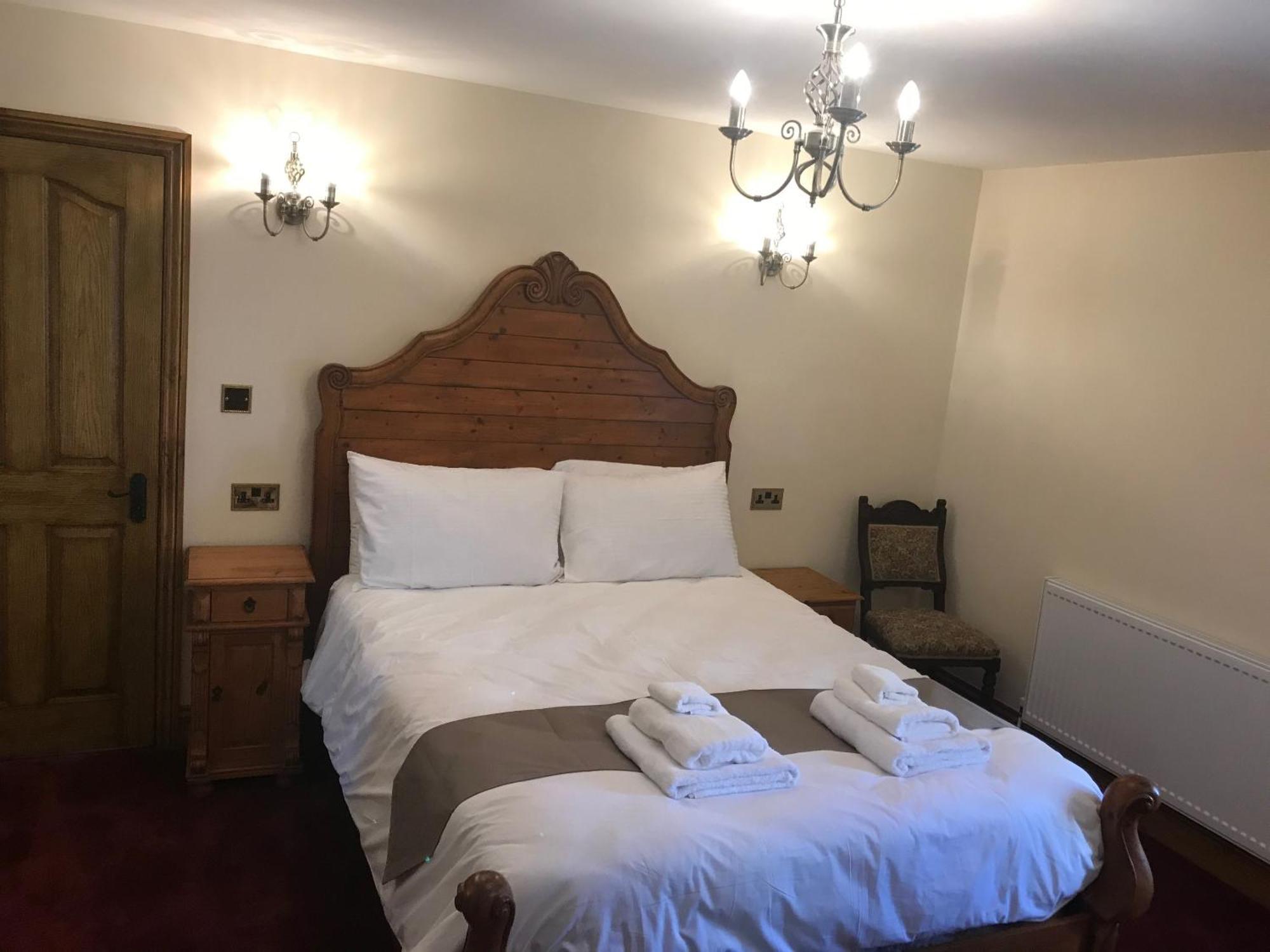 Great Trethew Manor Hotel & Self Catering Lodges Liskeard Exterior foto